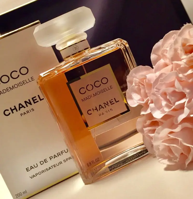  عطر زنانه شنل کوکو مادمازل (chanel coco)