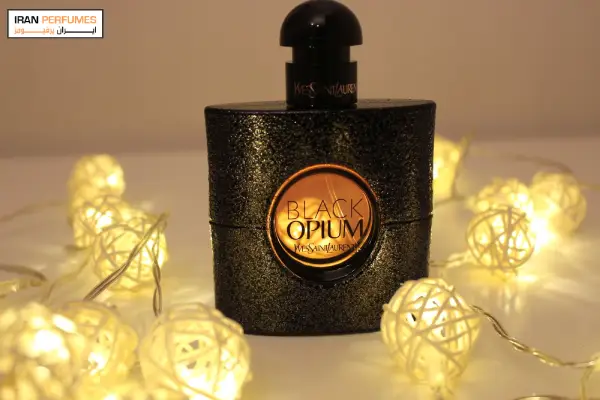 عطر زنانه ایو سن لورن بلک اوپیوم (black opium)