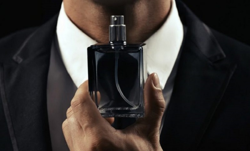 عکس بهترین عطر مردانه از نظر خانمها - ایران پرفیومز