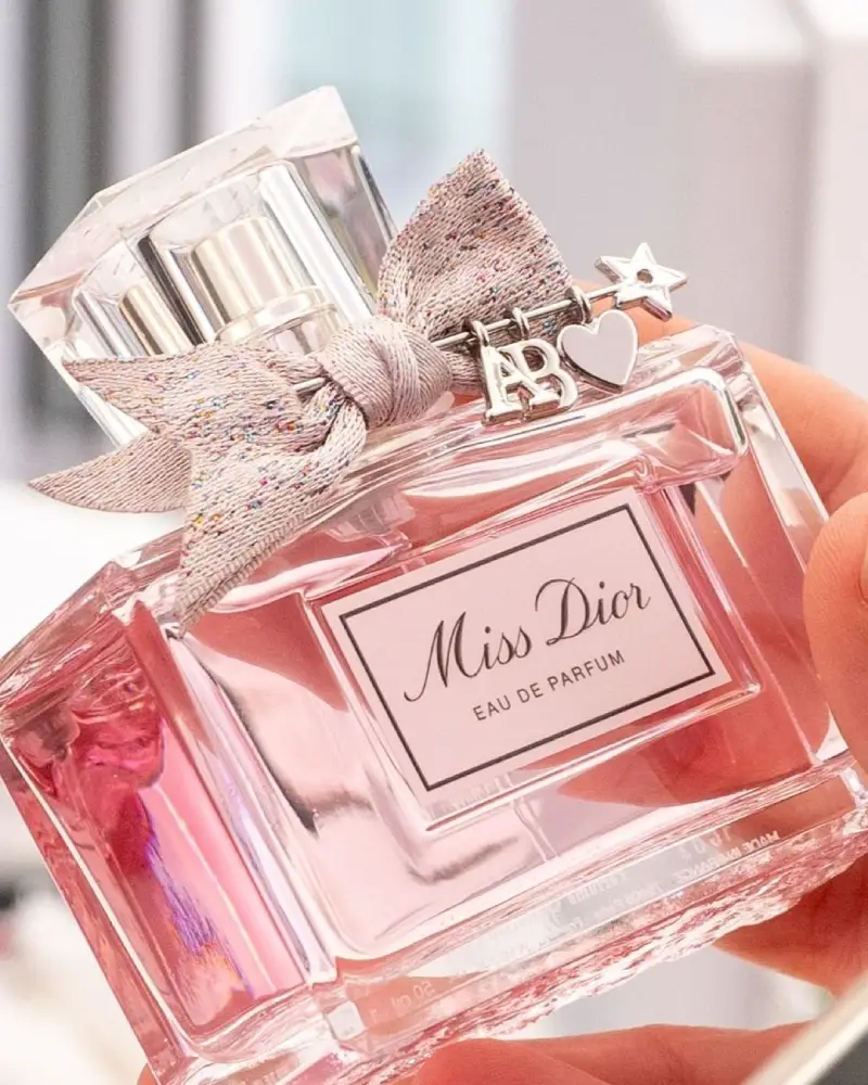 عطر زنانه میس دیور (Miss Dior)