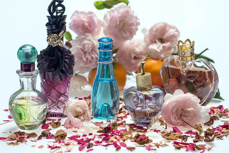 عطر خود را با دیگران عوض کنید