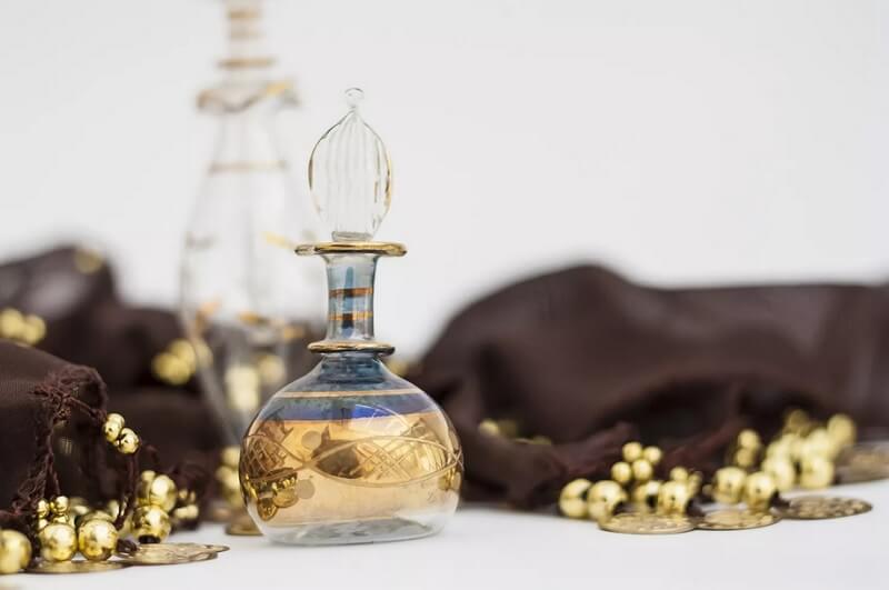تاریخچه عطر در روم باستان
