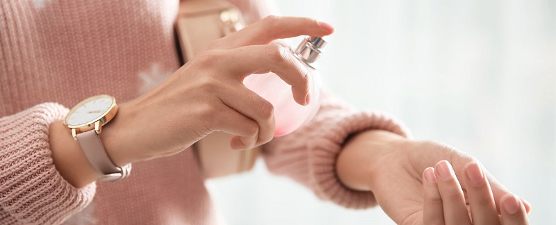 how-to-make-perfume-last-longer-hero-2