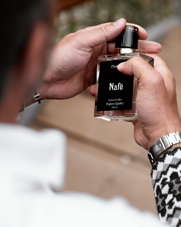  عطر مردانه نافه مدل پلاتینیوم