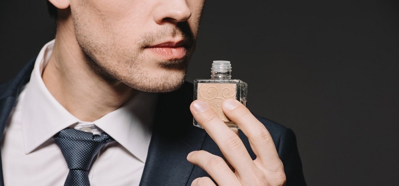 راه های مناسب برای مراقبت از عطر و ادکلن 
