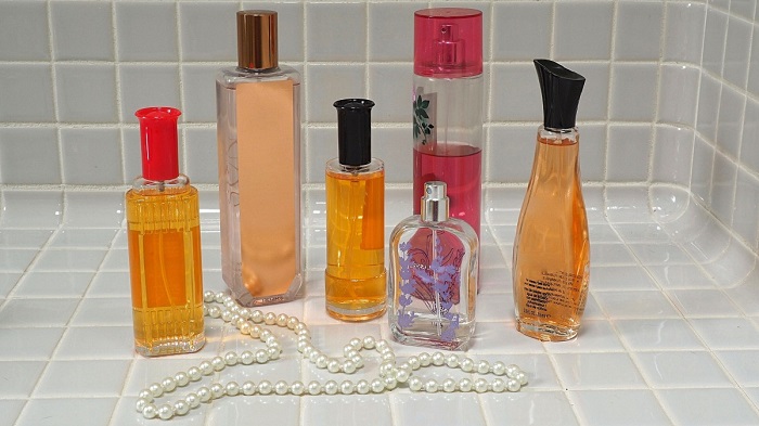 how-to-tell-if-perfume-is-out-of-date