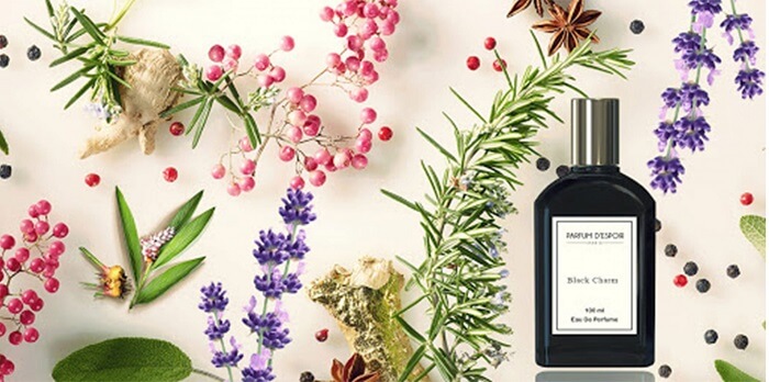 گروه بویایی چوبی مشک گلی/ Woody Floral Musk