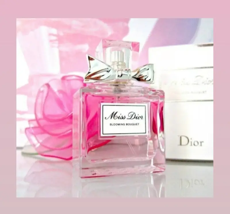 MISS DIOR Blooming Bouquet