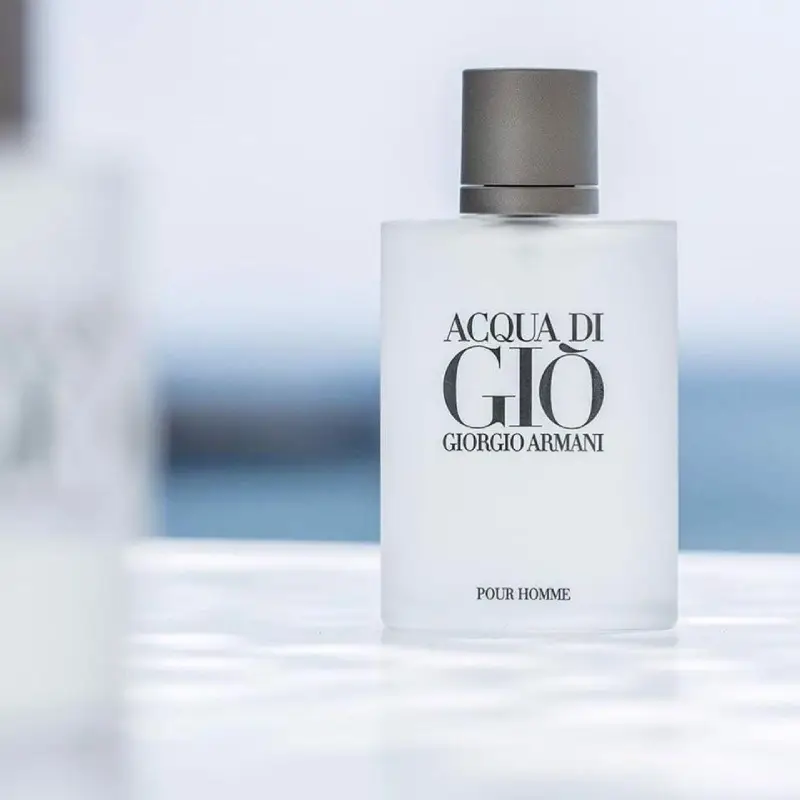  ادوپرفیوم جورجیو آرمانی آکوا دی جیو  (Giorgio Armani Acqua di Gio )