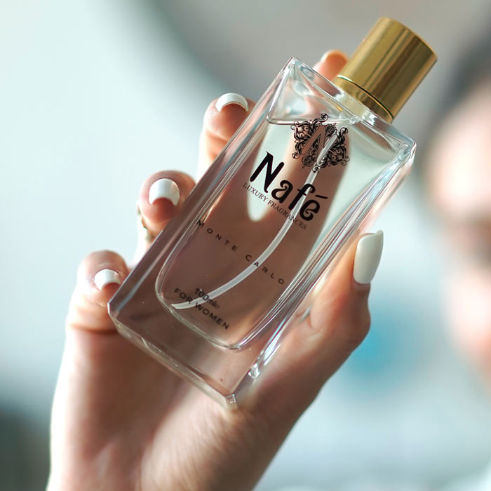 عطر زنانه مونت کارلو نافه